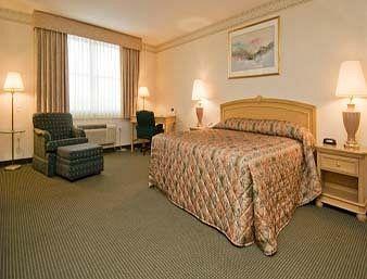 Days By Wyndham Ma Conference Center Methuen