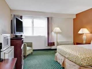 Days By Wyndham Ma Conference Center 2* Methuen
